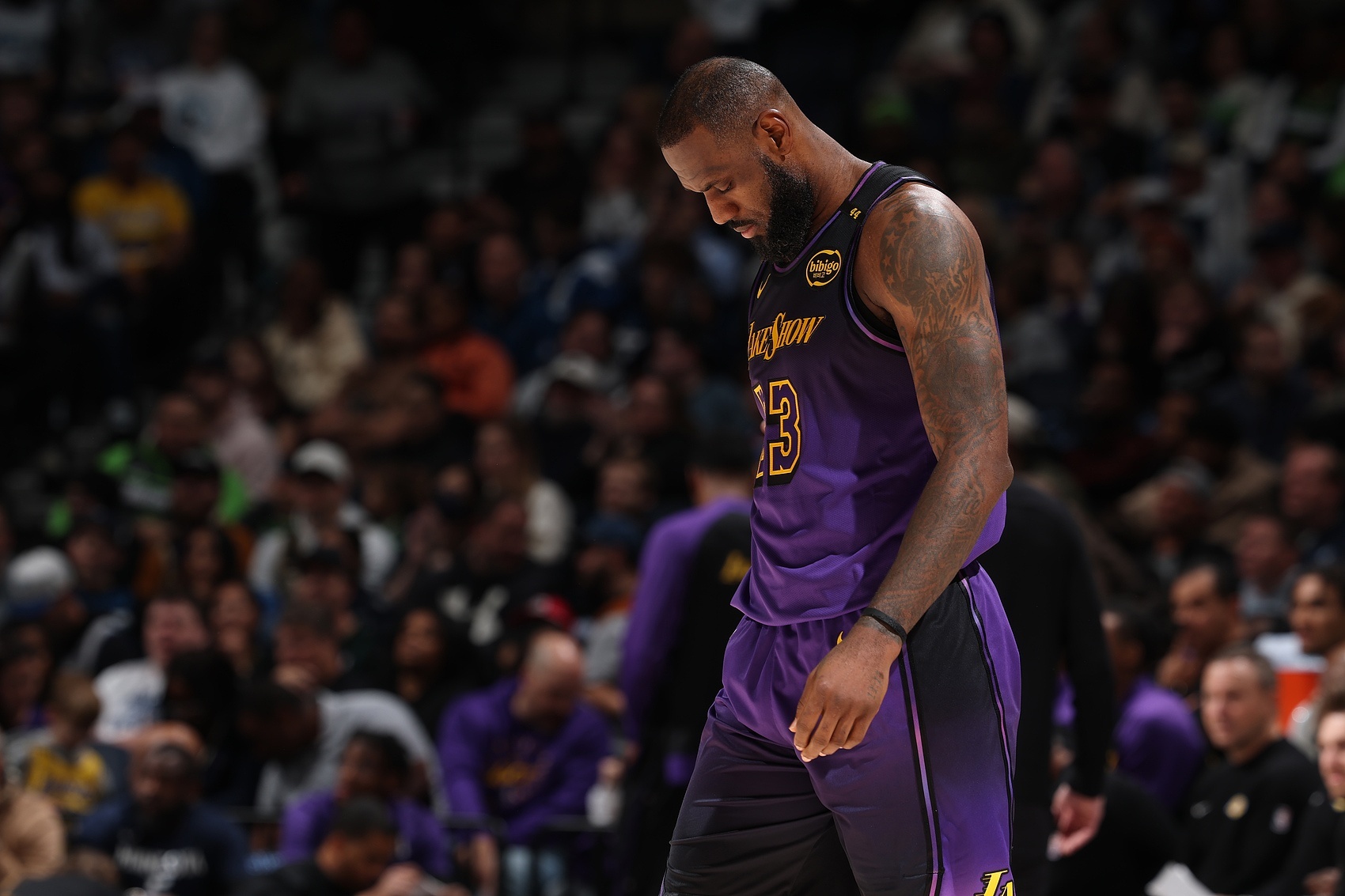 湖人遭遇4连败,詹姆斯表态的简单介绍 湖人遭遇4连败,詹姆斯表态的简单介绍