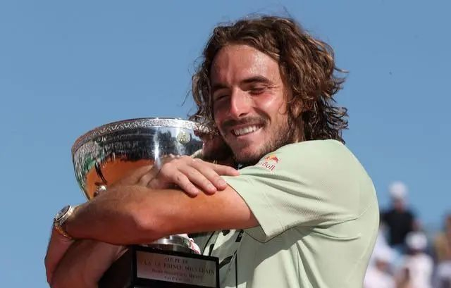 开云体育入口-澳大利亚网球队横扫英国网球队，西西帕斯送出助攻的简单介绍