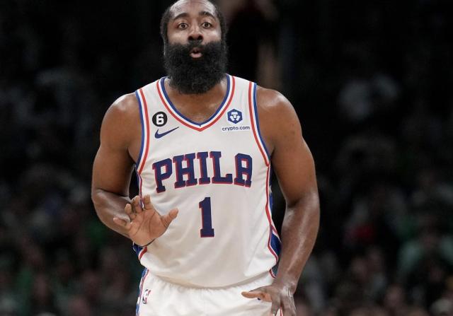 76人鏖战火箭，霍勒迪关键制胜