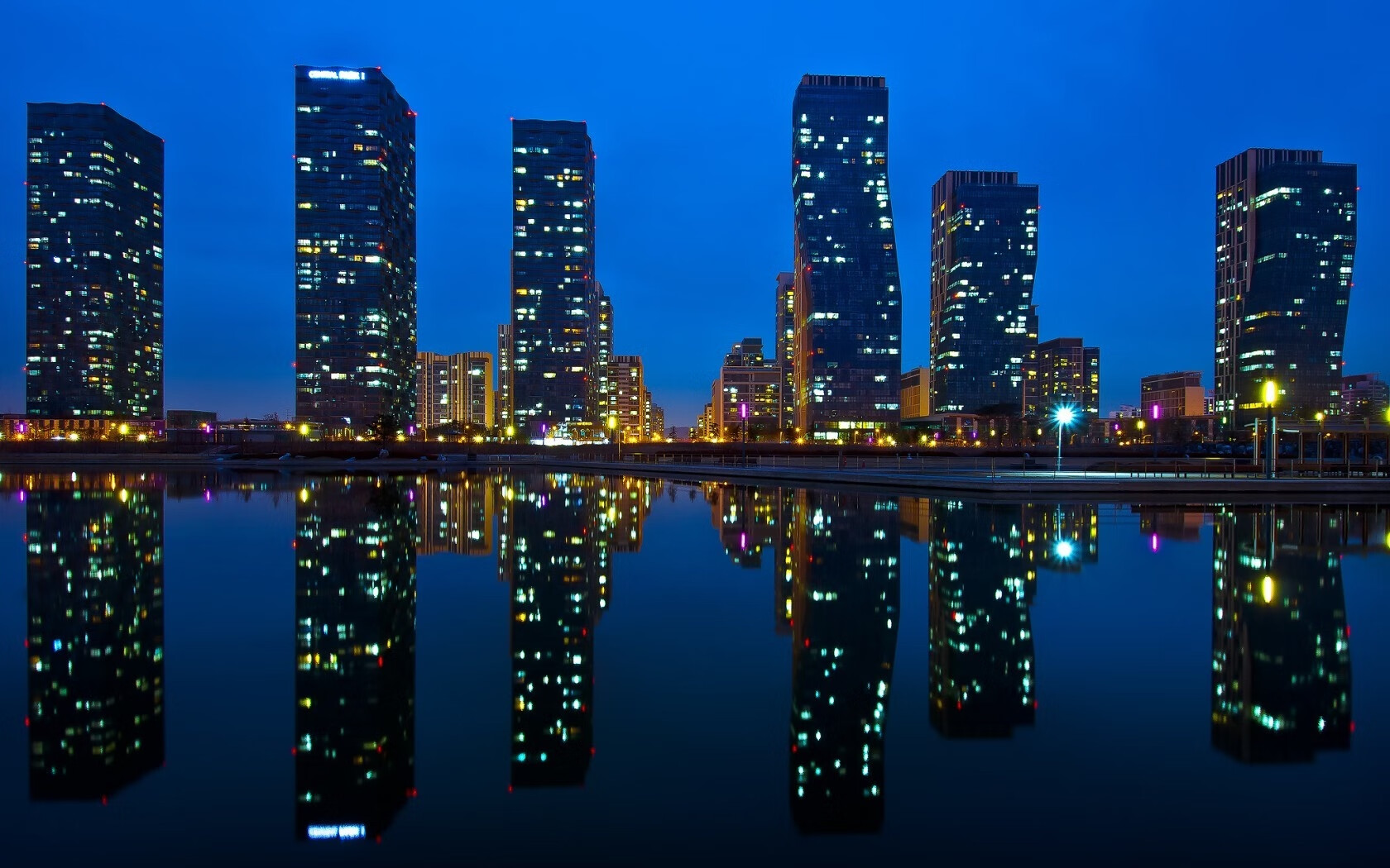 开云体育中国-美国队客场踏平冰岛，戈麦斯终场绝杀成关键先生