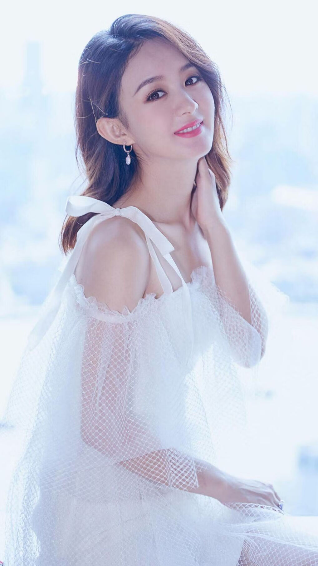 鹈鹕掀起完美风暴，爱德华兹谱写巨塔围城的交响诗篇