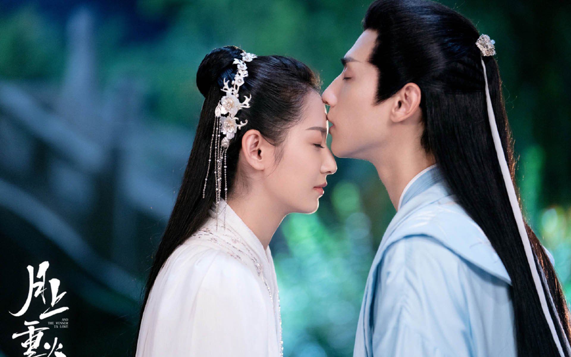 开云APP-新罗马的黄昏,当美国政治遇上库尔图瓦式的关键先生