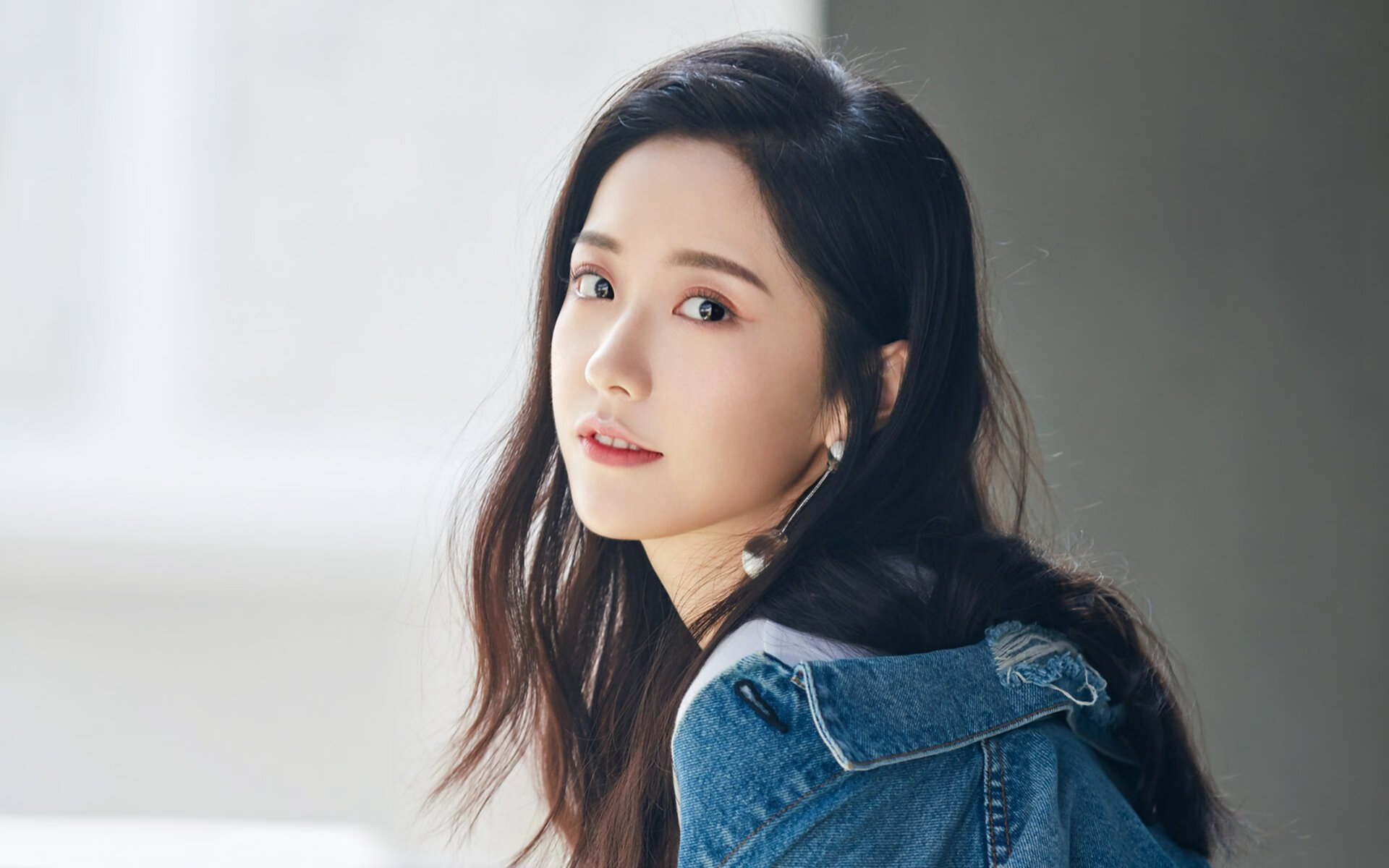 开云体育平台APP-哈登降维打击!轰50+15撕裂浙江防线,美式单打与东亚体系的残酷对话