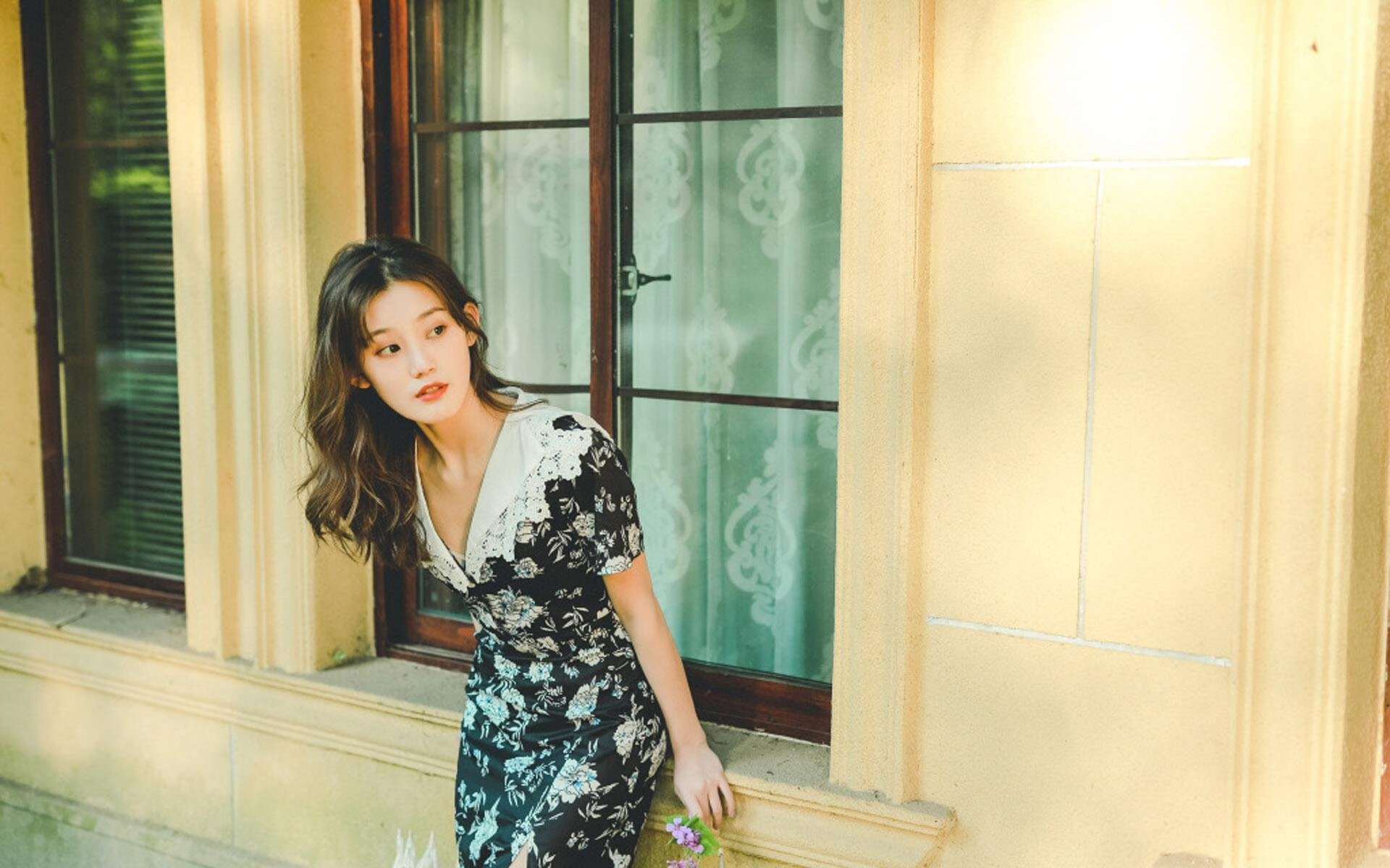 开云体育中国-绿茵加时，街道飞驰，两种逆境中的人类掌控力