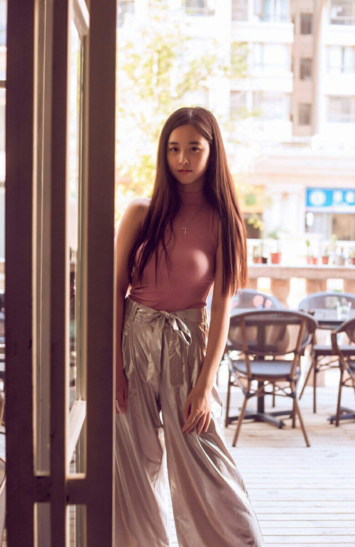 开云体育官网-德里赫特爆发震撼赛场,乌拉圭单节狂飙撕碎希腊神话